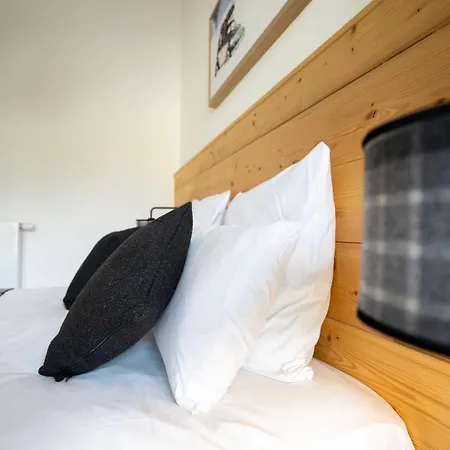 Hotel apartamentowy Roches Blanches By Daddy Pool - Terresens 3*